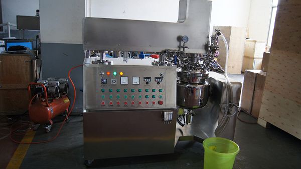 实验室使用乳化剂、搅拌器、均质机